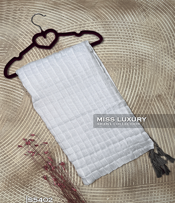 شال نخی اعلا S5402 میس لاکچری