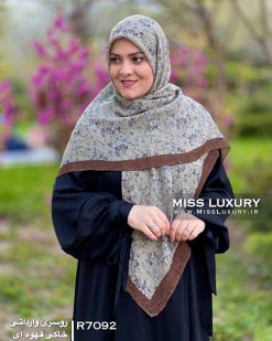 روسری نخی پلیسه وارداتی قهوه ای خاکی میس لاکچری