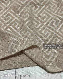 Alternative view of روسری کریشه طرحدار کرم R9635