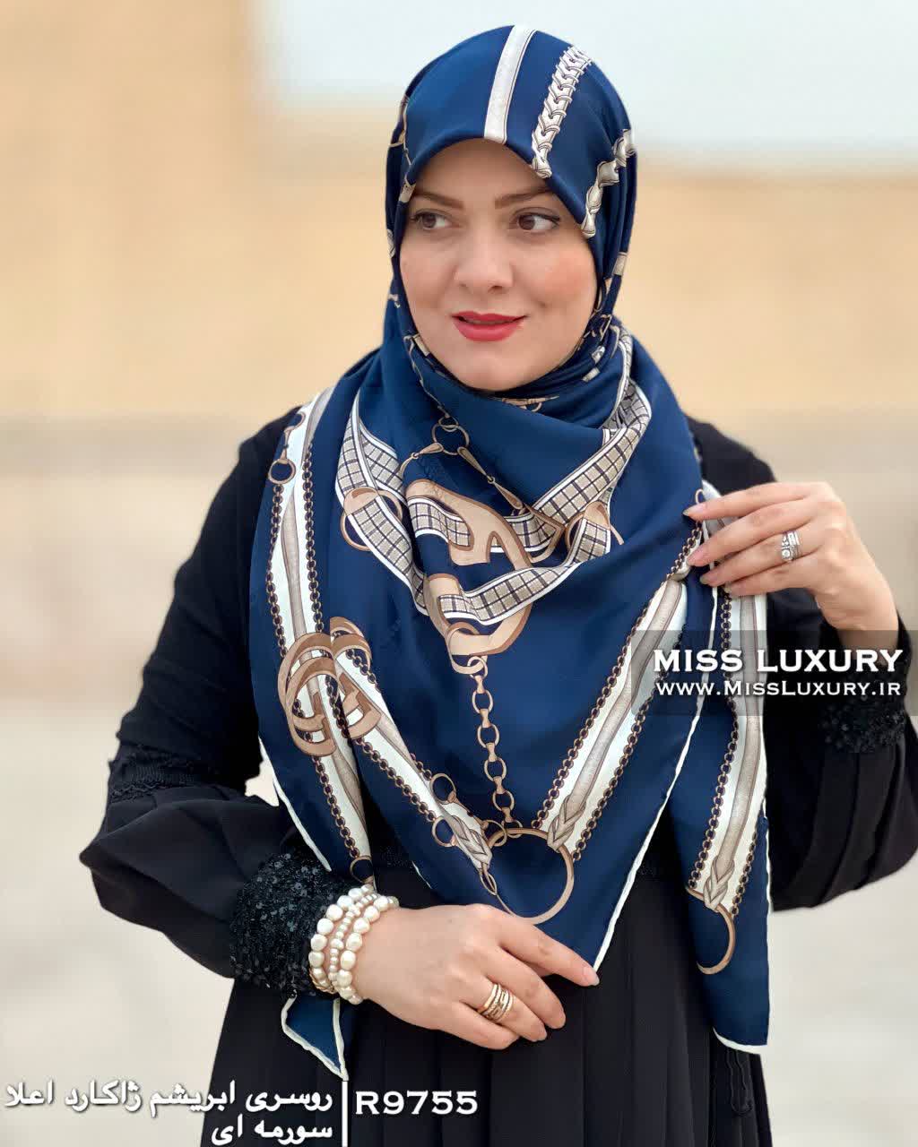 روسری ابریشم ژاکارد اعلا سورمه ای میس لاکچری