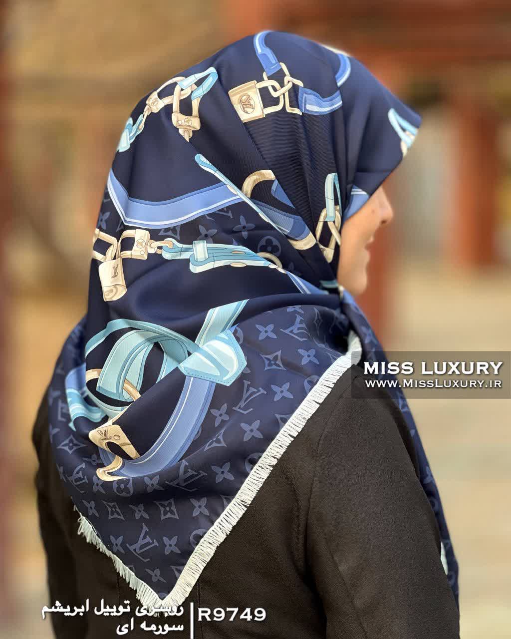 روسری توییل ابریشم سورمه ای R9749 - Image 3