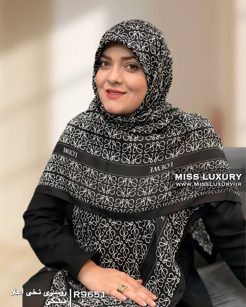 روسری نخی اعلا مشکی میس لاکچری