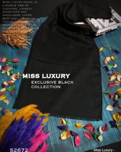 شال نخی مشکی میس لاکچری