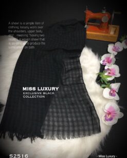 شال نخی مشکی شطرنجی میس لاکچری