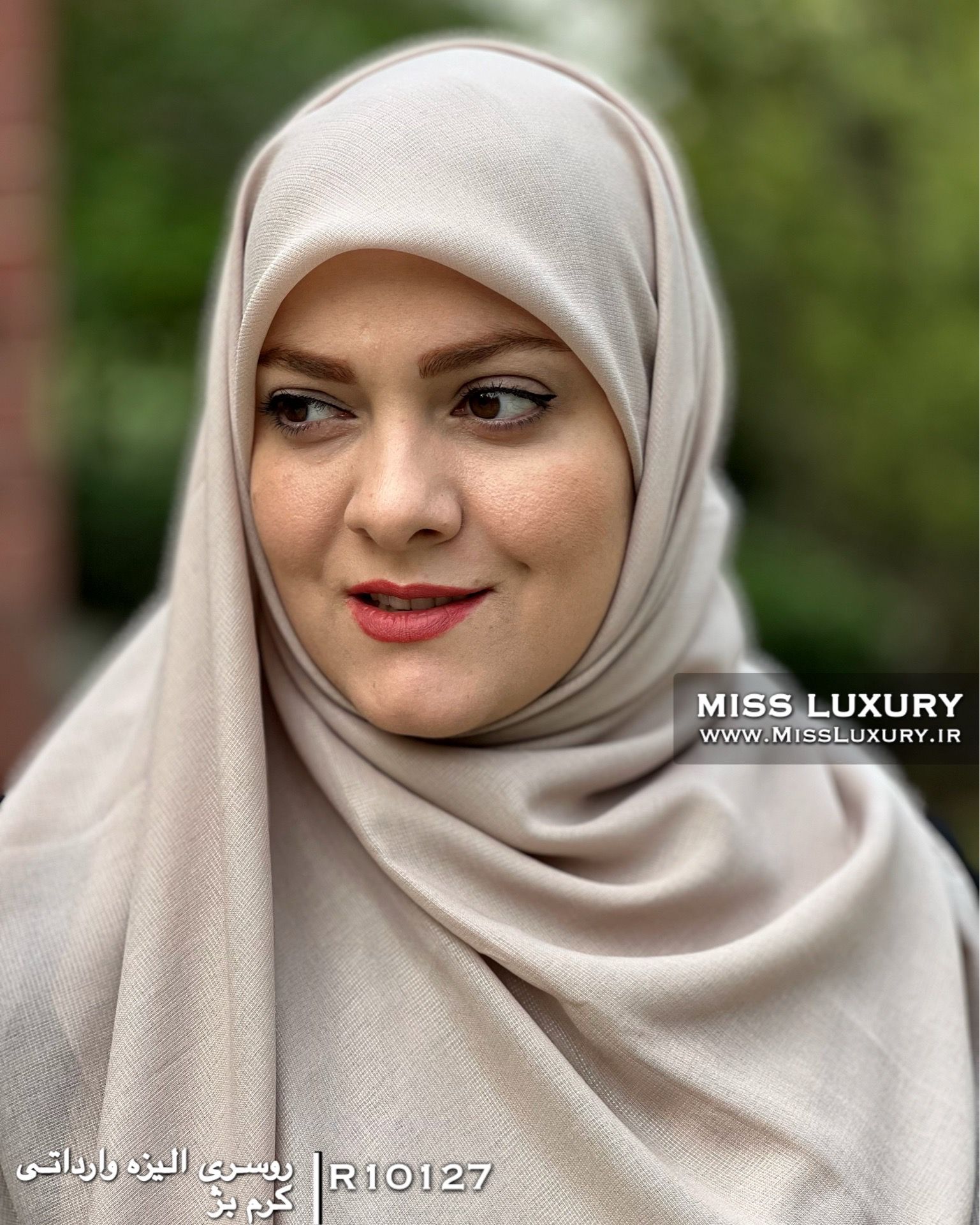 روسری الیزه کرم بژ R10127 - Image 2