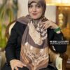 روسری توییل قهوه ای میس لاکچری