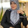 روسری توییل وارداتی اعلا آبی میس لاکچری