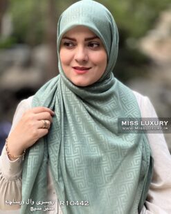 روسری وال ورساچه سبز سیج میس لاکچری
