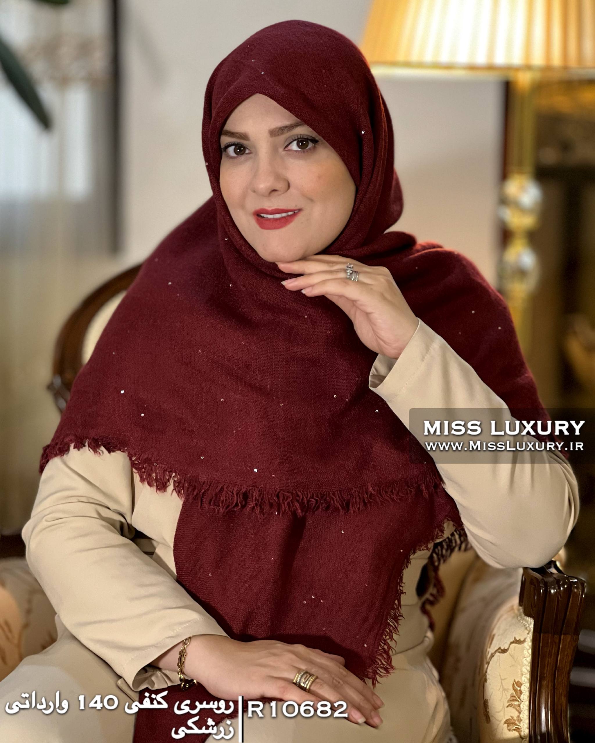 روسری کنفی 140 وارداتی زرشکی میس لاکچری